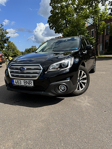 Subaru Outback Summit 2.5 129kW (1 foto / 13)