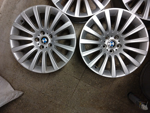 19 " BMW erilaiad veljed 5x120 8,5x 19 et 25 ja 9,5x19 et 39 (2 foto / 5)