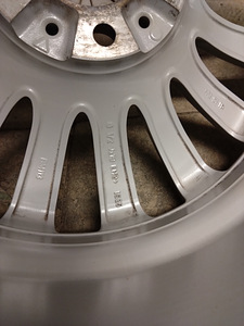 19 " BMW erilaiad veljed 5x120 8,5x 19 et 25 ja 9,5x19 et 39 (4 foto / 5)