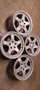17 " Mercedes veljed 5x112 17x8 et35