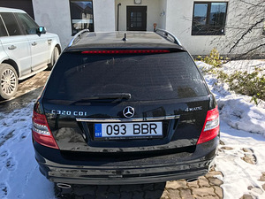 MB C320 AMG 4WD (5 foto / 10)
