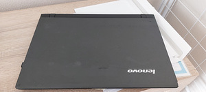 Lenovo (3 foto / 4)
