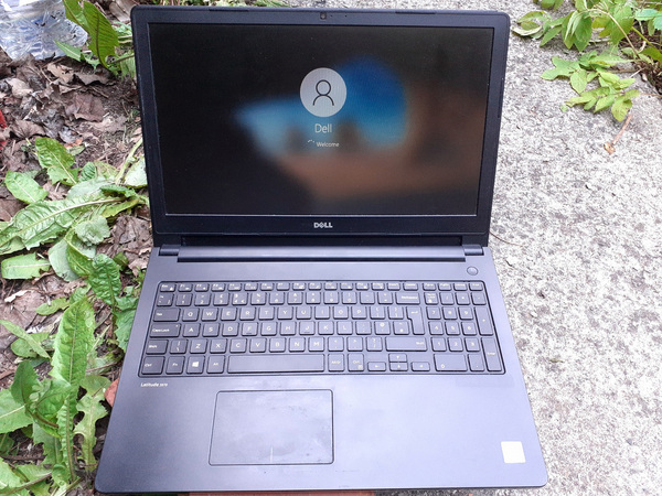 Dell Latitude 3570 (15.6" / Core i5 / 8GB / 500GB)