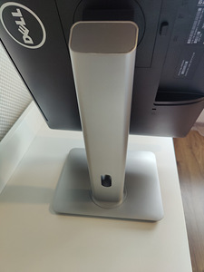 Monitor - Dell 27 Ultra HD 4k Monitor : P2715Q (7 foto / 8)