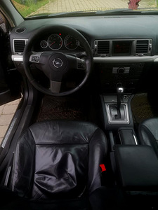 Opel Vectra Station Wagon 1.9 CDTI 110Kw (4 foto / 4)