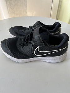 Nike tossud 33,5 (2 foto / 4)