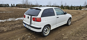Продается Seat Ibiza (3 фото из 5)