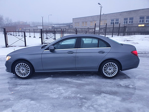 Mercedes-Benz E 220 D (5 foto / 15)