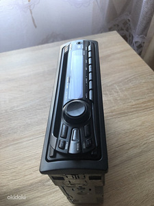 Sony Xplod CDX-GT25 (2 foto / 3)