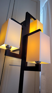 Põrandalamp .164 cm kõrgus (2 foto / 10)