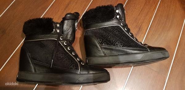 Guess saapad, 38