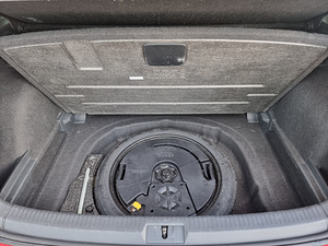 Volkswagen Golf GTI (15 foto / 15)