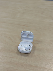 Samsung Buds 2 Pro (1 фото из 2)