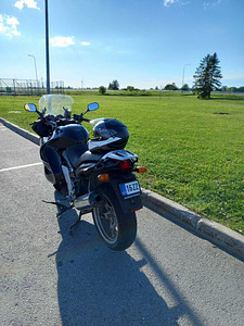 BMW K1200 RS (4 foto / 5)