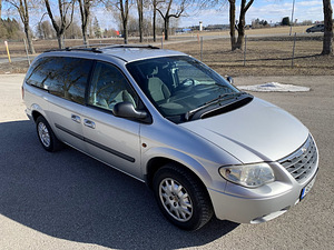 Chrysler Grand Voyager (1 foto / 15)