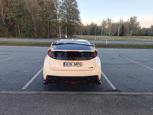 Honda Civic Type R FK 2 (7 foto / 15)