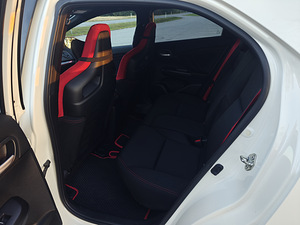 Honda Civic Type R FK 2 (12 foto / 15)