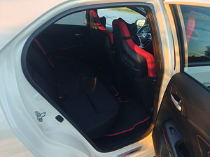 Honda Civic Type R FK 2 (13 foto / 15)