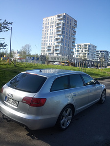 Audi A6 (10 фото из 11)