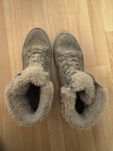 SKETCHERS talve poolsaapad 38 (6 foto / 6)