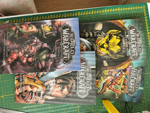 World of Warcrafti raamatud ja graafilised romaanid — täisko (2 foto / 2)