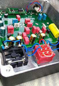 CARAVAN guitar distortion (2 foto / 2)