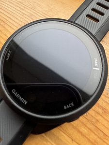 Garmin Forerunner 165 (2 фото из 5)