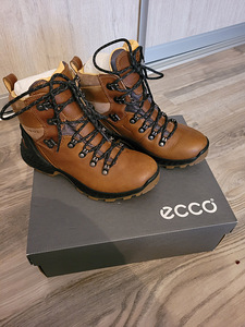 Ботинки зимние ecco (1 фото из 2)