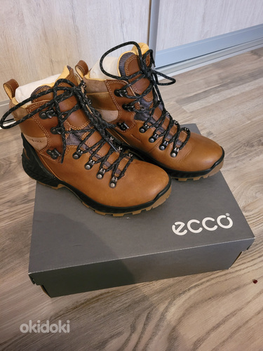 Talvesaapad ecco