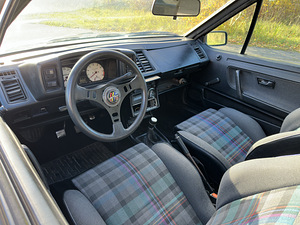 Volkswagen Scirocco 1986 (7 foto / 10)