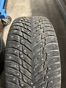 Nokian Hakkapeliitta 10 naastrehvid 22 tolli (4 foto / 4)