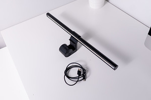 Müüa BENQ ScreenBar monitorilamp (6 foto / 6)