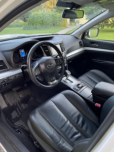 Subaru Outback 2.0 110kW, 2014 (5 foto / 13)