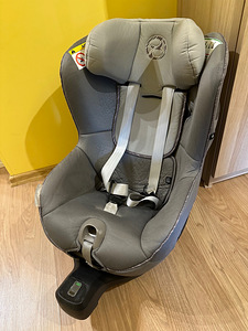 Безопасное кресло CYBEX Sirona Z i-Size