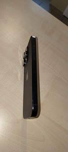 iPhone 16 Pro 128 GB, must (8 foto / 10)
