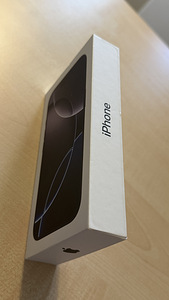 iPhone 16 Pro 128 GB must (10 foto / 10)