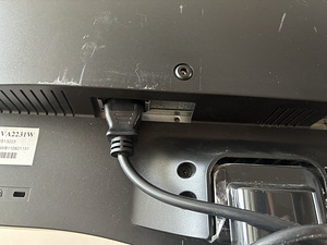 Monitor (3 foto / 4)