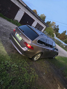 BMW 530D (9 фото из 9)