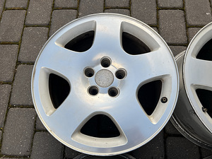 17" 5x112 Audi originaal valuveljed Flat Five (2 foto / 9)