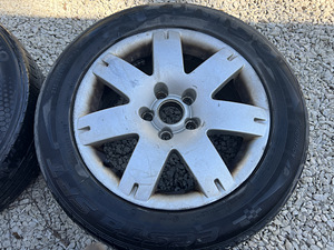 5x112 Volkswagen Passat 16" оригинальные диски с резиной (3 фото из 9)