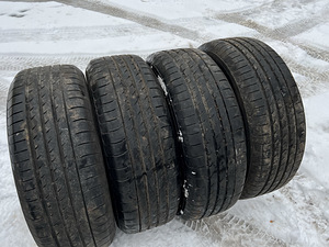 235/60/18 suverehvid Yokohama Advan Sport 2021a 6-7mm (1 foto / 7)