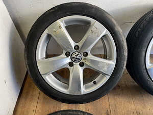 Оригинальные литые диски Volkswagen 5x112 17" (2 фото из 10)