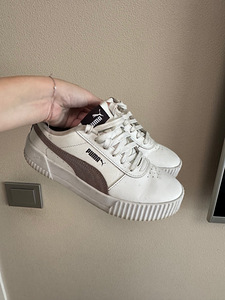 Кроссовки Puma (1 фото из 2)