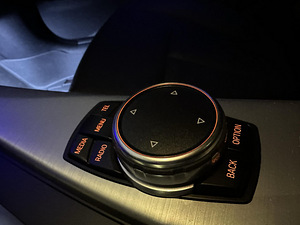 iDrive кнопка (1 фото из 1)