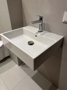 Valamu Ideal Strada ja segisti Hansgrohe Logis (1 foto / 3)