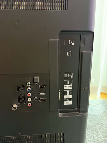 Sony LCD TV 40"