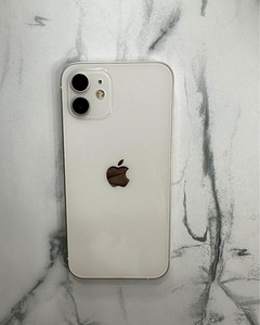 iPhone 12 128gb valge kaitsekatega (2 foto / 3)