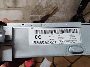 Becker Audio 10 CD Q02 MB W203 (2 foto / 5)