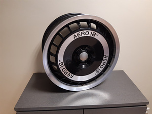 RONAL AERO 18X8 5X112 (1 фото из 5)