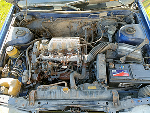 Toyota Camry 2.0td (6 foto / 15)